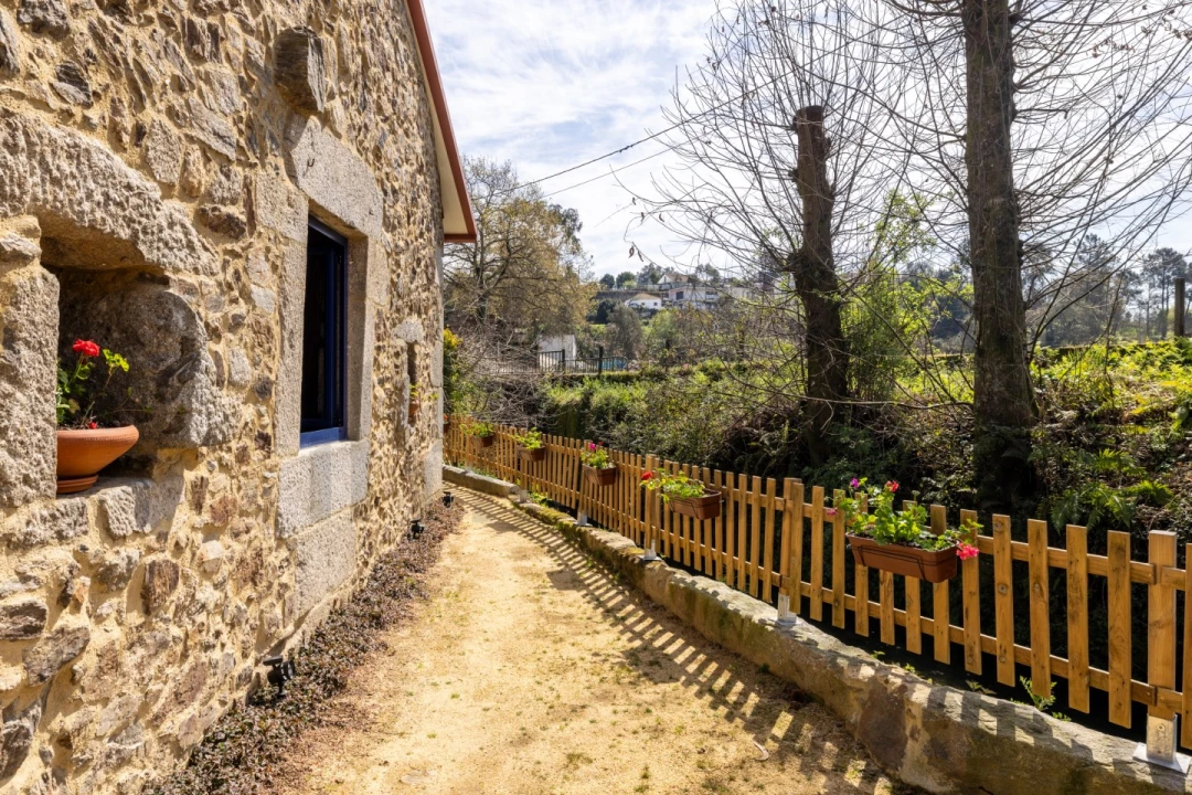 Quinta T4 para Venda em Moure Foto 33