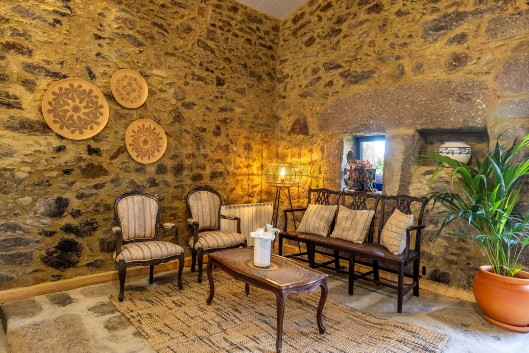 Quinta T4 para Venda em Moure Foto 48