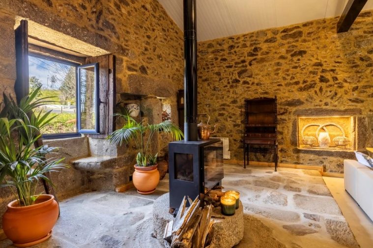 Quinta T4 para Venda em Moure Foto 49