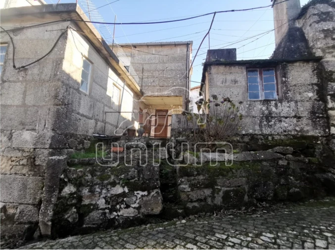 Moradia T3 para Venda em Lanhelas Foto 17