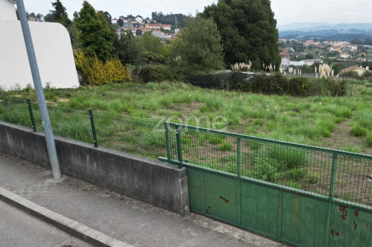 Terreno para Venda em Sandim, Olival, Lever e Crestuma Foto 4