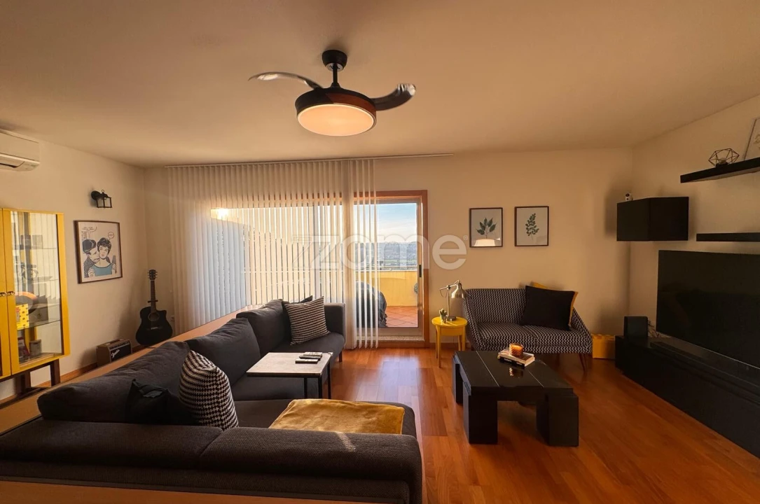 Moradia T4 para Venda em Folgosa Foto 5