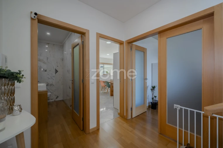 Moradia T4 para Venda em Folgosa Foto 20