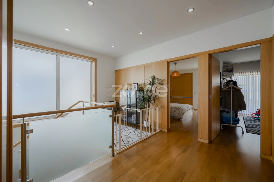 Moradia T4 para Venda em Folgosa Foto 24