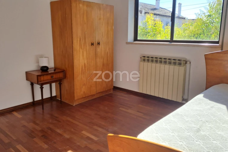 Moradia T1 para Arrendamento em Marrazes e Barosa Foto 1