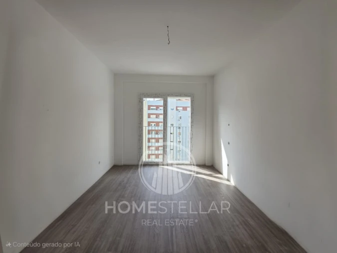 Apartamento T3 para Venda em Corroios Foto 12