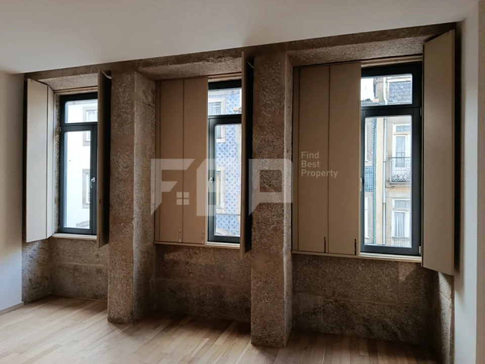 Apartamento para Venda em Cedofeita, Santo Ildefonso, Sé, Miragaia, São Nicolau e Vitória Foto 1