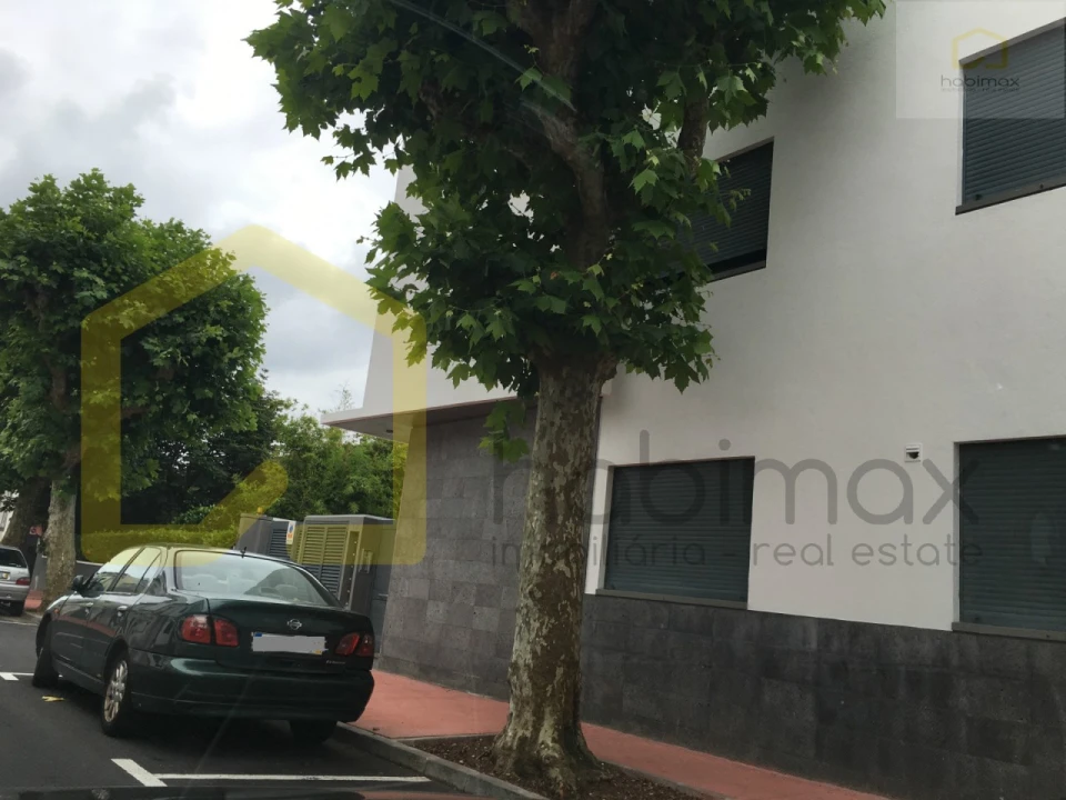 Apartamento T2 para Venda em Fajã de Baixo Foto 1