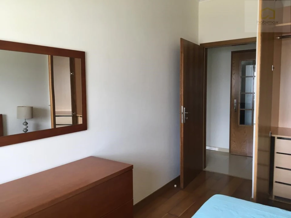 Apartamento T2 para Venda em Fajã de Baixo Foto 13