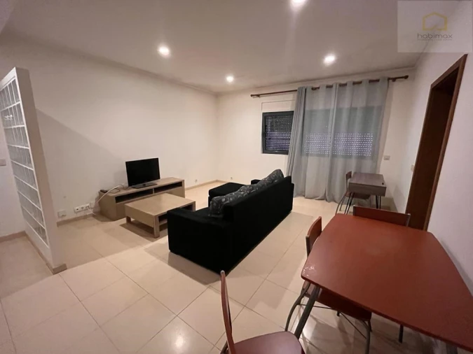 Apartamento T2 para Venda em Fajã de Baixo Foto 6