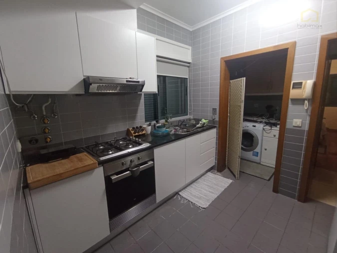 Apartamento T2 para Venda em Fajã de Baixo Foto 17