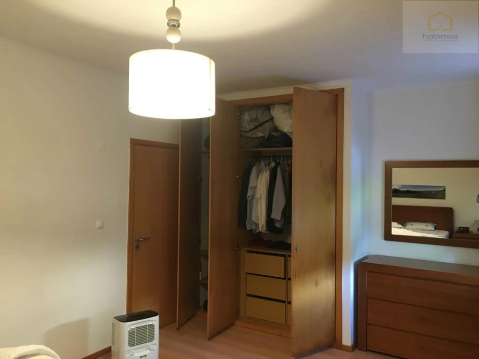 Apartamento T1 para Venda em Fajã de Baixo Foto 6