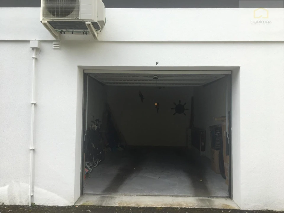 Apartamento T1 para Venda em Fajã de Baixo Foto 19