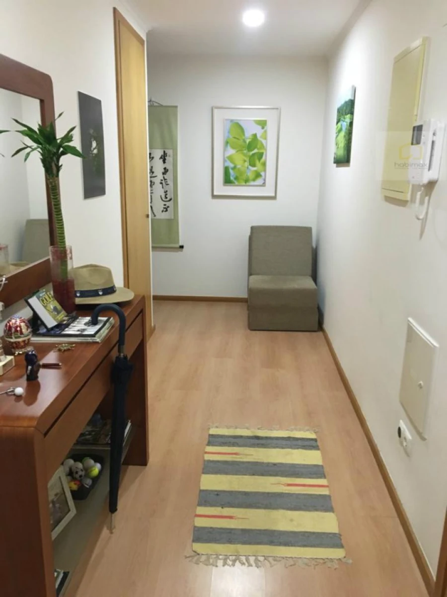 Apartamento T1 para Venda em Fajã de Baixo Foto 9