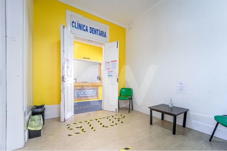 Apartamento T12 para Venda em Sé Nova, Santa Cruz, Almedina e São Bartolomeu Foto 5