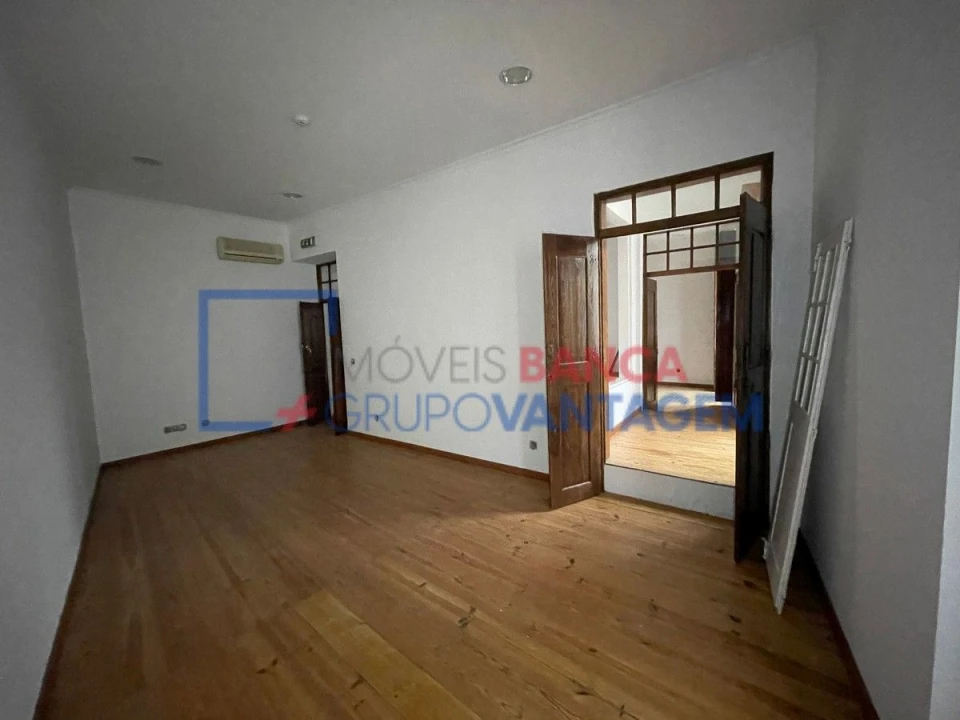 Prédio para Venda em Sé e São Lourenço Foto 19