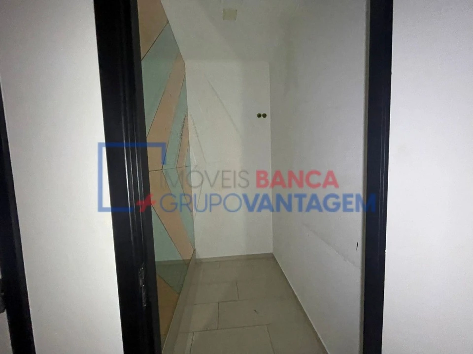 Loja para Venda em Sé e São Lourenço Foto 14