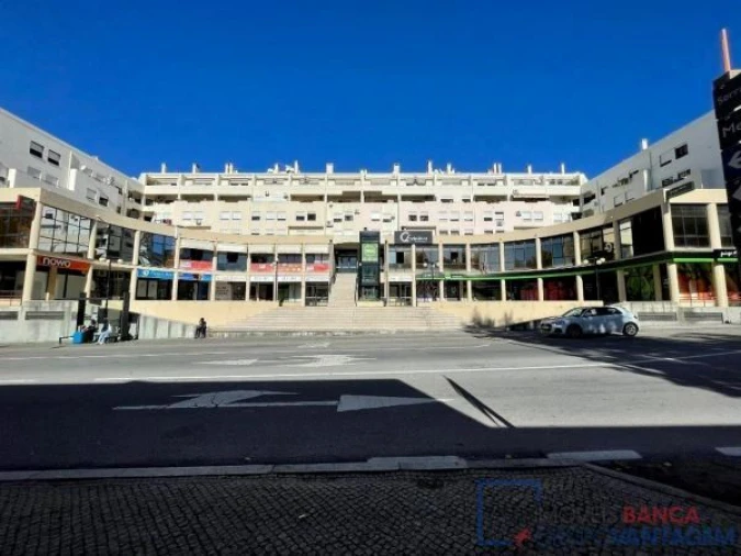 Loja para Venda em Sé e São Lourenço Foto 2