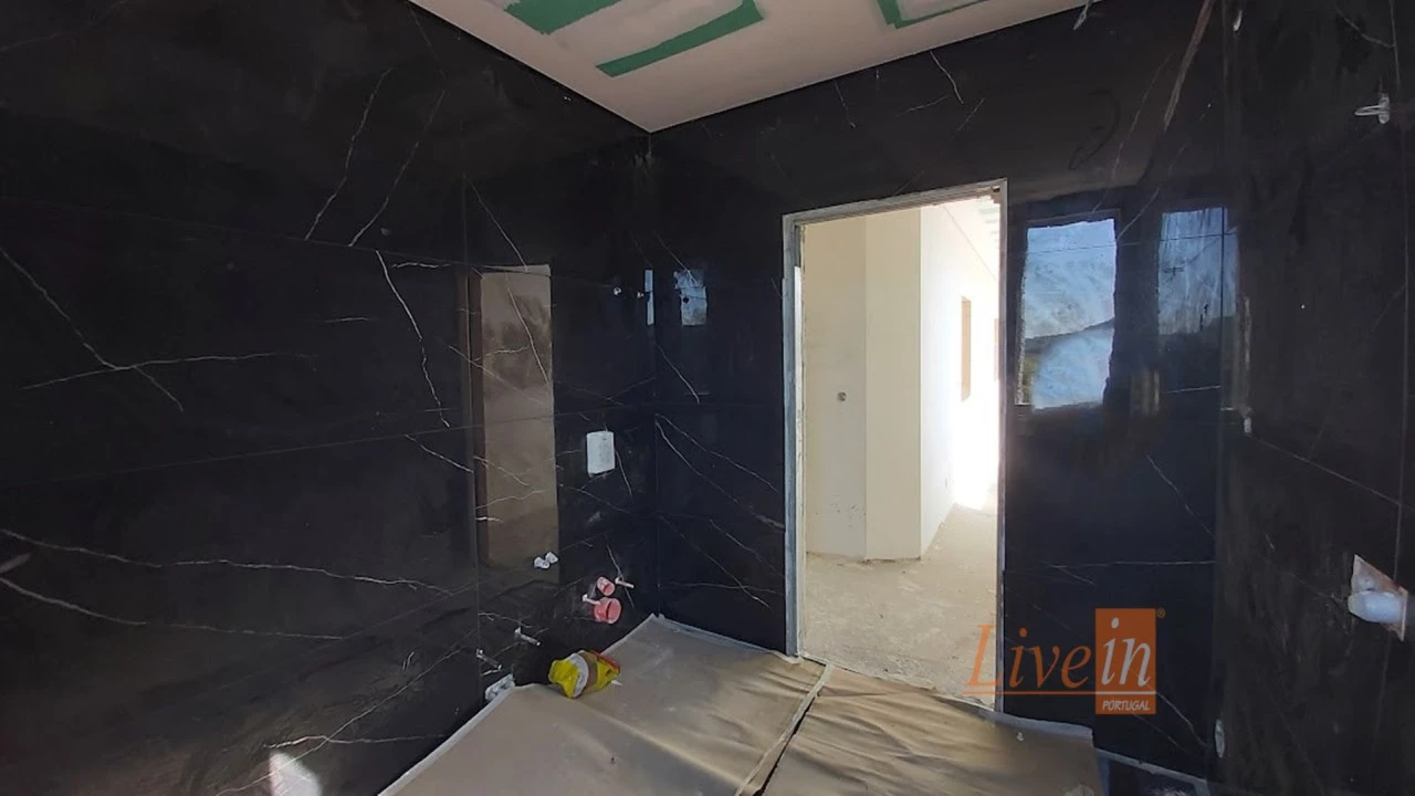 Quinta T4 para Venda em Azueira e Sobral da Abelheira Foto 22