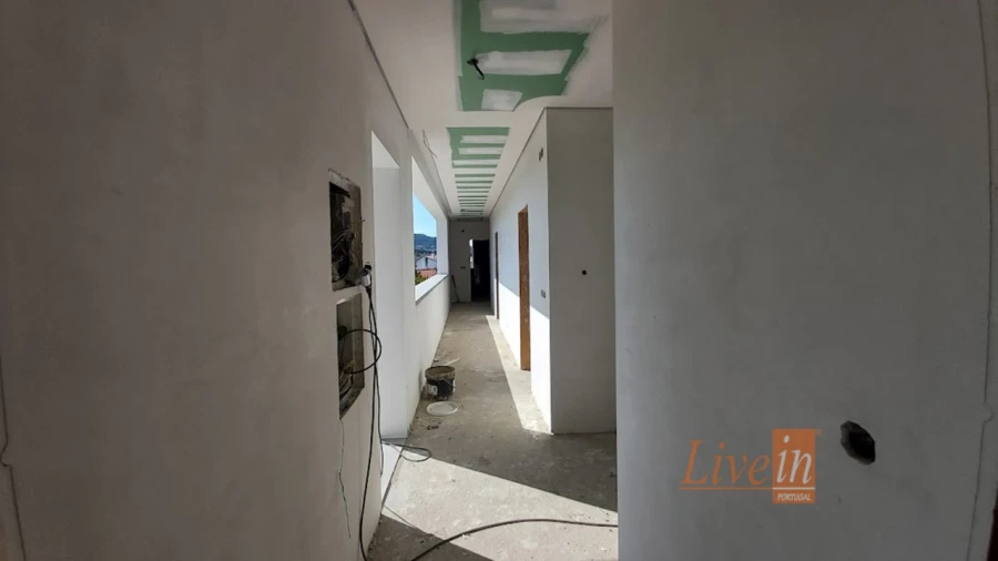 Quinta T4 para Venda em Azueira e Sobral da Abelheira Foto 11