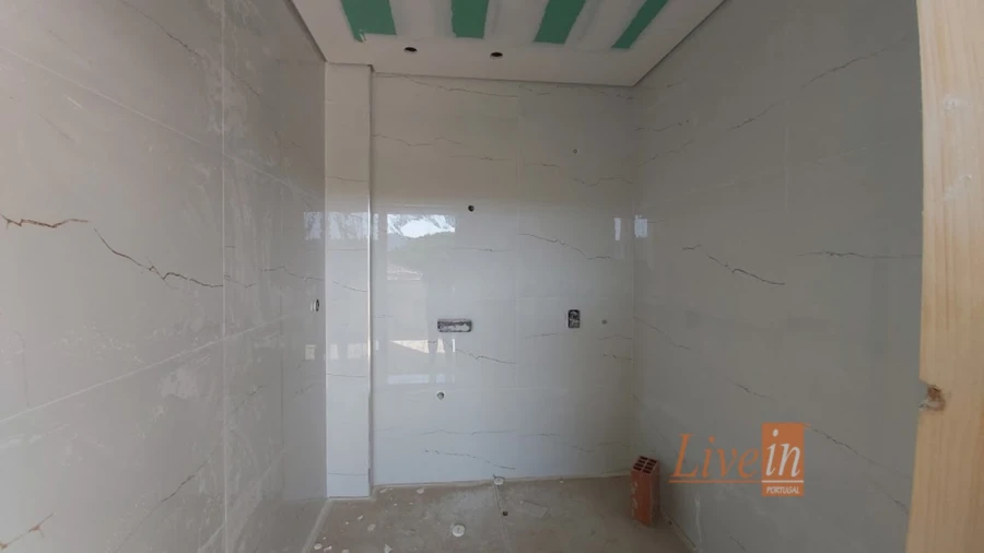 Quinta T4 para Venda em Azueira e Sobral da Abelheira Foto 14