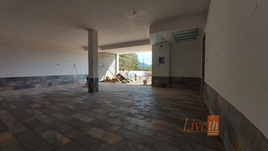 Quinta T4 para Venda em Azueira e Sobral da Abelheira Foto 32