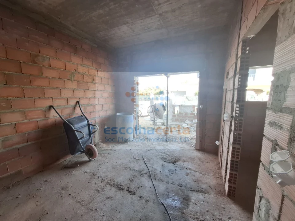 Moradia T4 para Venda em Fernao Ferro Foto 13