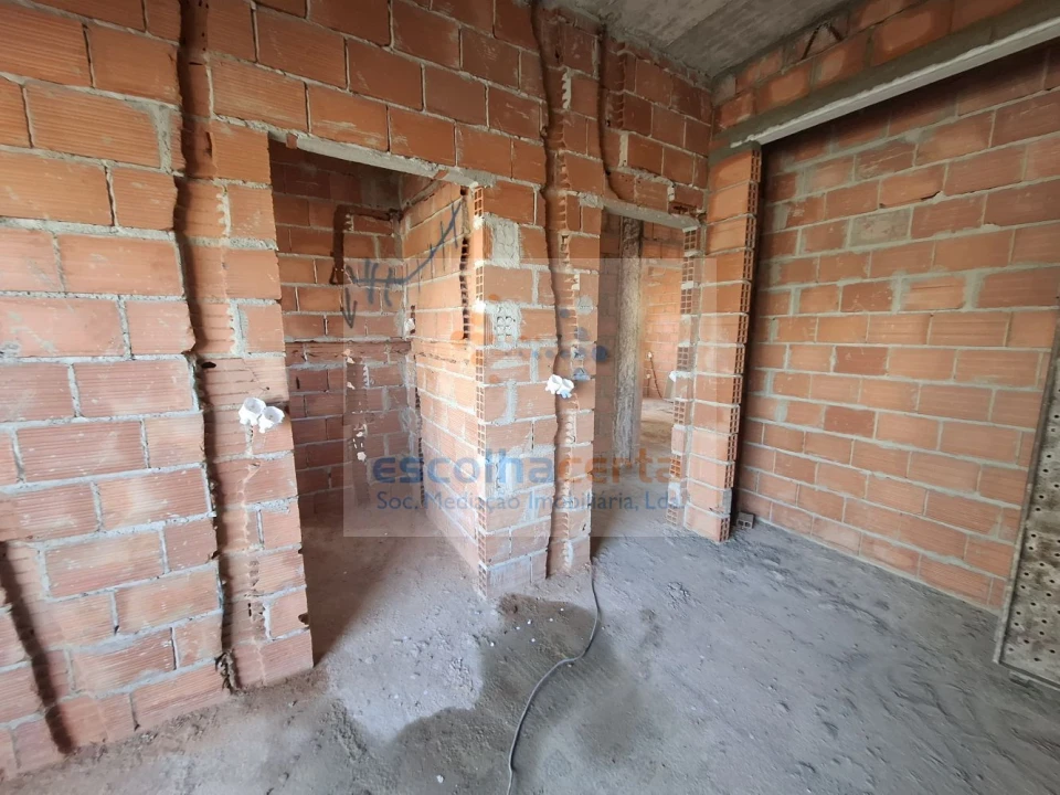 Moradia T4 para Venda em Fernao Ferro Foto 14