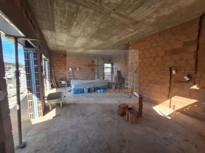 Moradia T4 para Venda em Fernao Ferro Foto 6