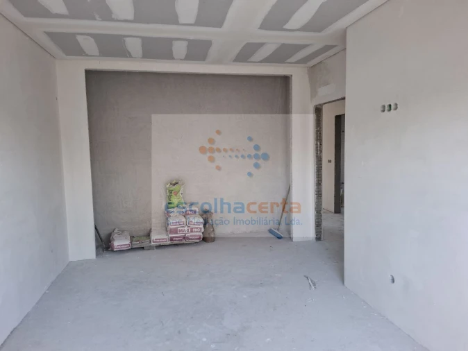 Moradia T4 para Venda em Fernao Ferro Foto 3