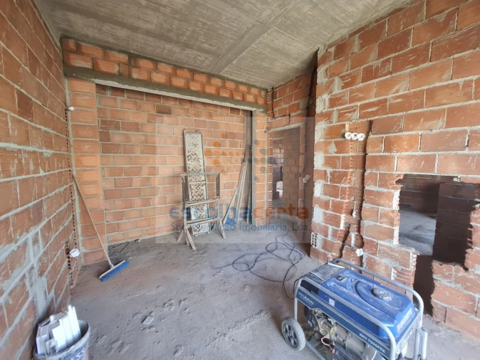 Moradia T4 para Venda em Fernao Ferro Foto 17