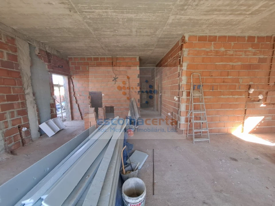 Moradia T4 para Venda em Fernao Ferro Foto 7