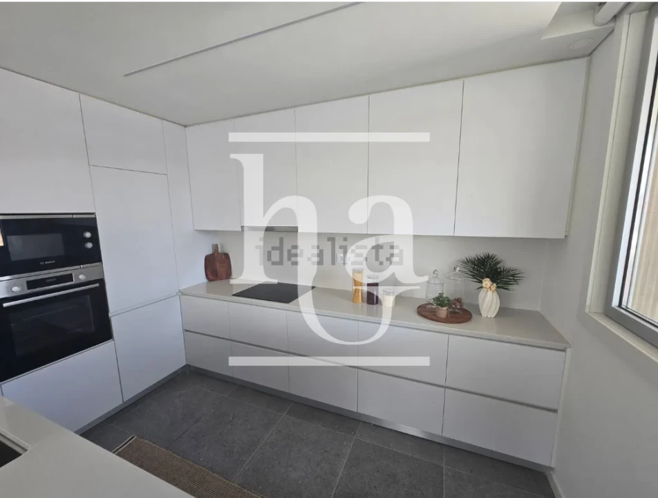 Apartamento T2 para Venda em Cidade da Maia Foto 15