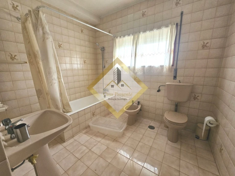 Apartamento T3 para Venda em Rio Tinto Foto 6