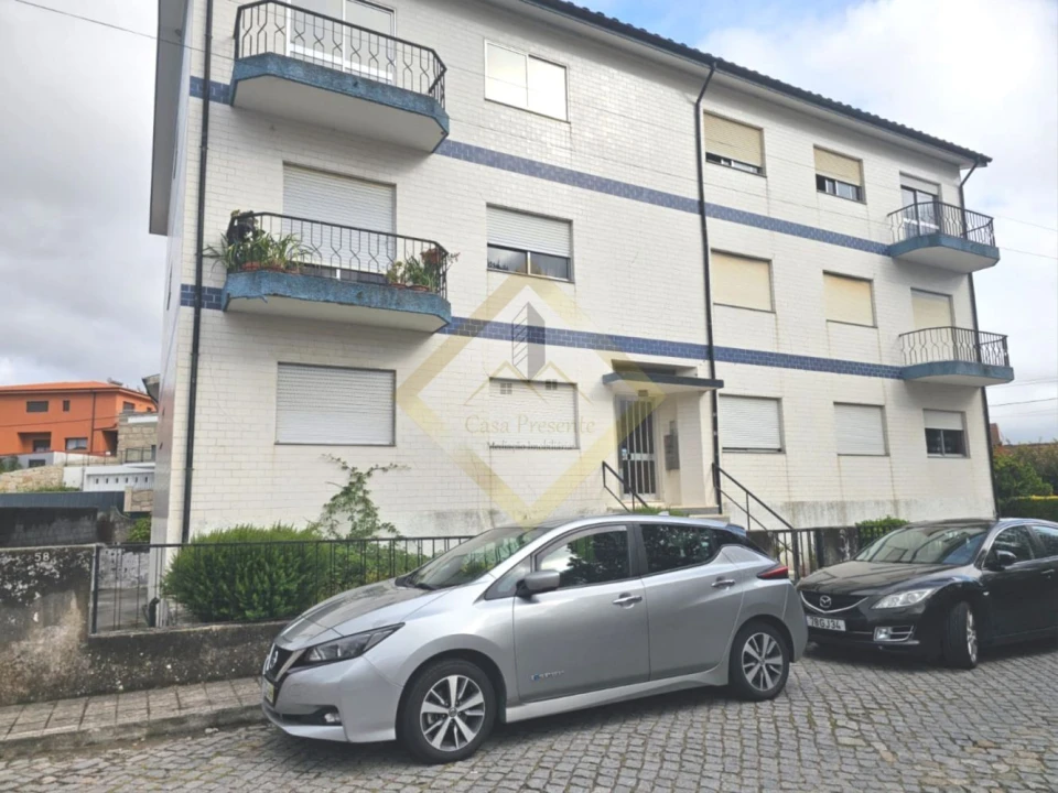 Apartamento T3 para Venda em Rio Tinto Foto 1