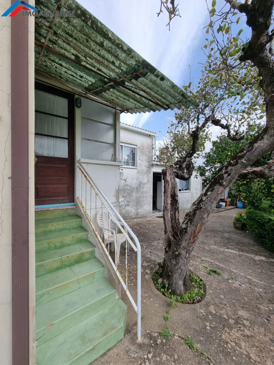 Moradia T2 para Venda em Vila Verde Foto 11