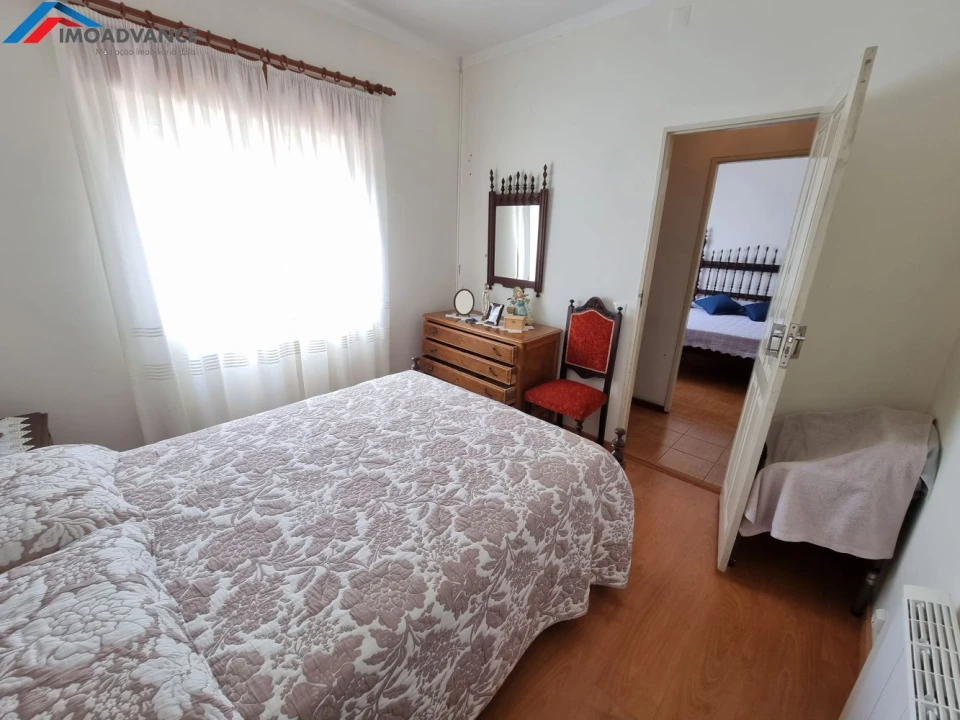 Moradia T2 para Venda em Vila Verde Foto 5