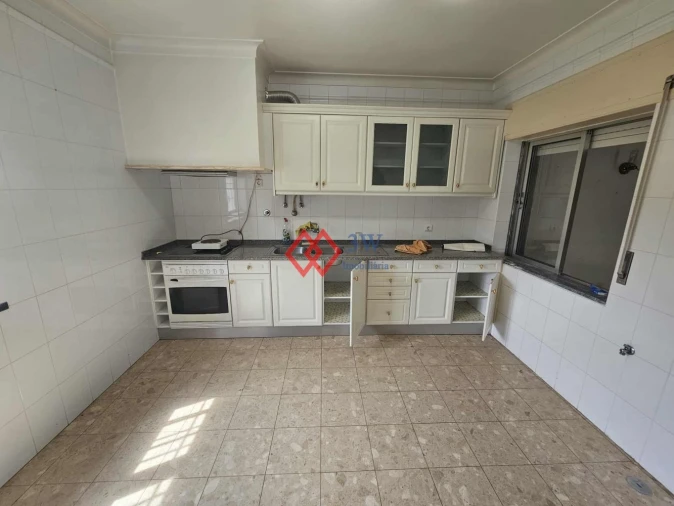 Moradia T4 para Venda em Pego Foto 5