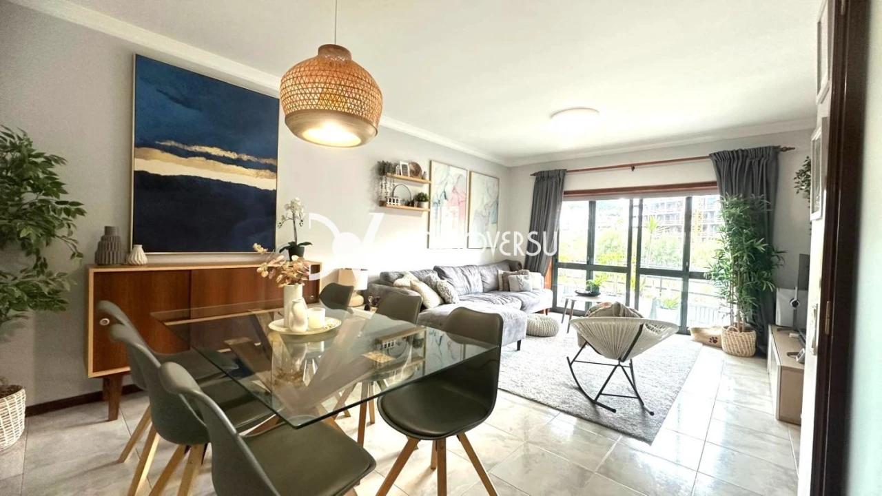 Apartamento T3 para Venda em Oliveira do Douro Foto 1