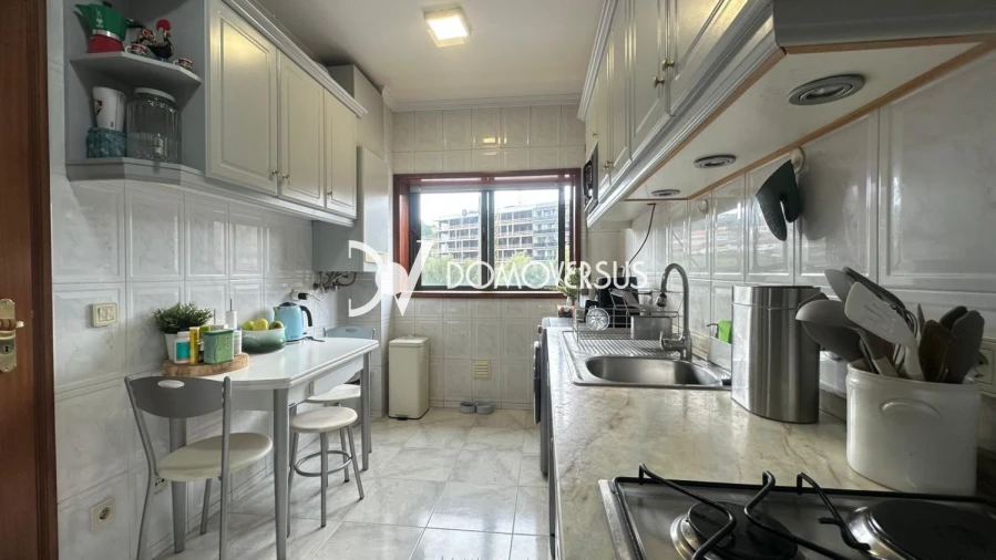 Apartamento T3 para Venda em Oliveira do Douro Foto 4