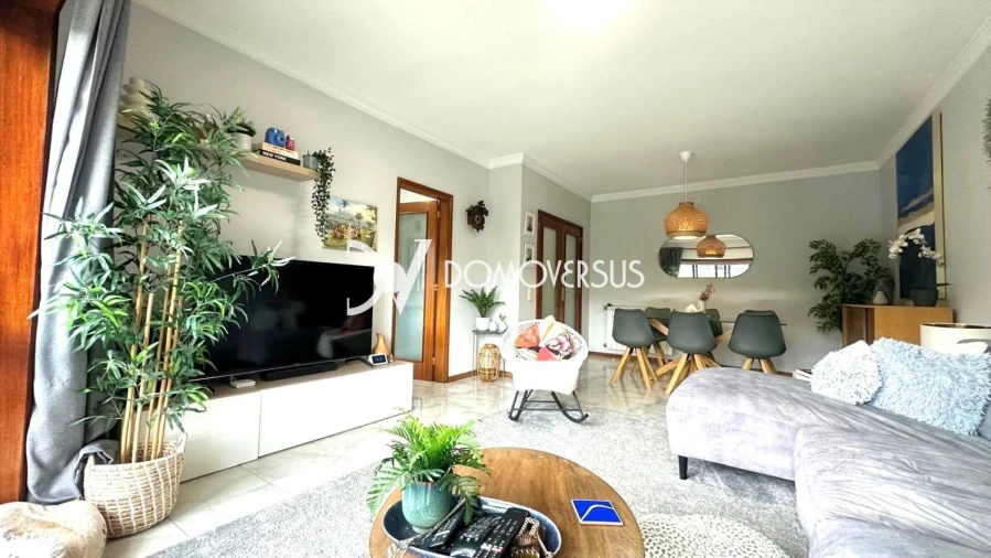 Apartamento T3 para Venda em Oliveira do Douro Foto 3