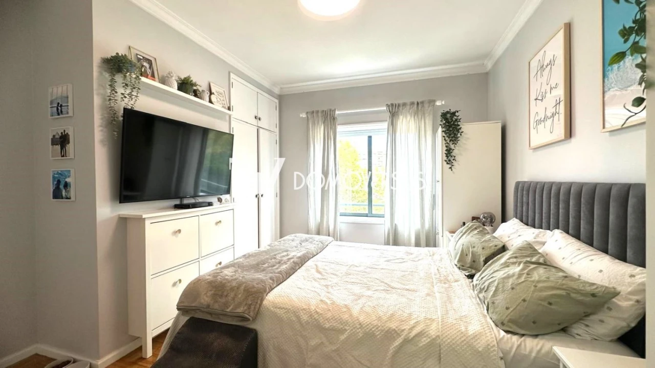 Apartamento T3 para Venda em Oliveira do Douro Foto 12