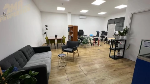 Loja para Arrendamento em Alcabideche