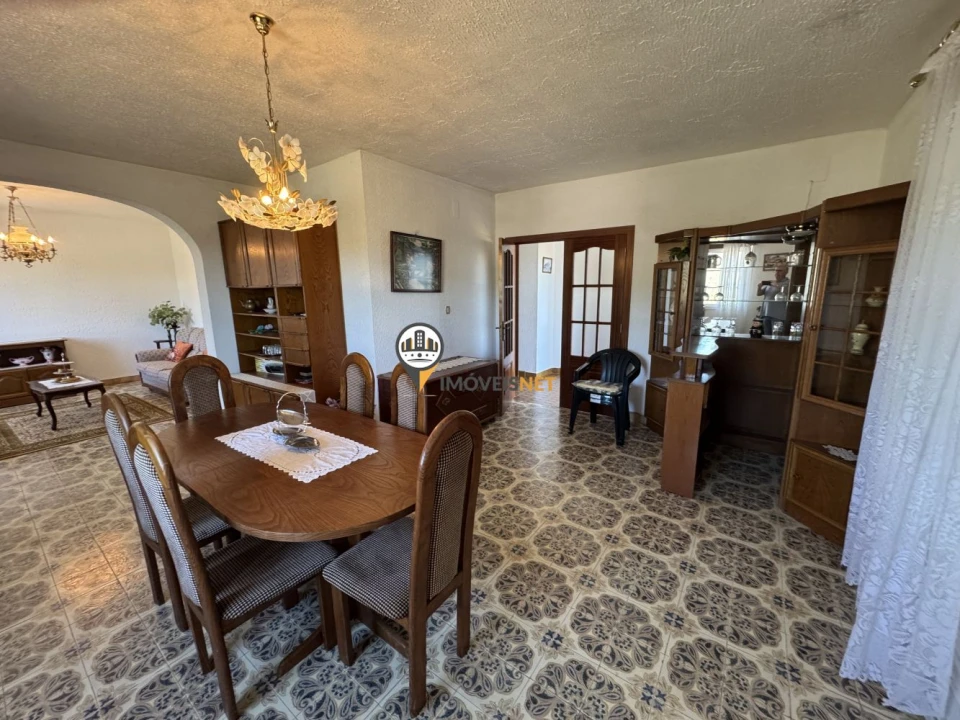 Moradia T3 para Venda em Orvalho Foto 9