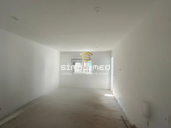 Apartamento T1 para Venda em Baixa da Banheira e Vale da Amoreira Foto 5