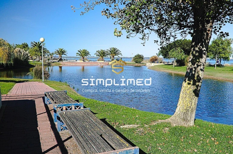 Apartamento T1 para Venda em Baixa da Banheira e Vale da Amoreira Foto 9