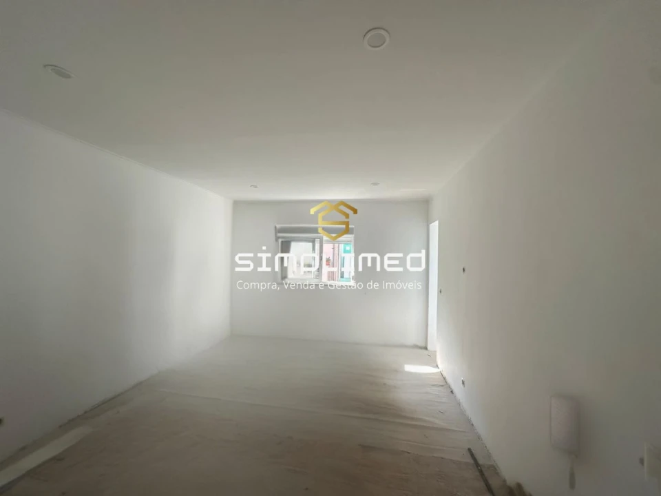 Apartamento T1 para Venda em Baixa da Banheira e Vale da Amoreira Foto 5