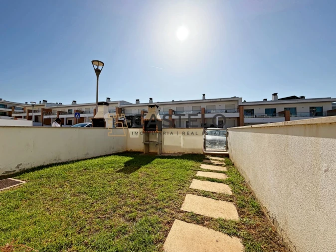 Moradia T2 para Venda em Albufeira e Olhos de Água Foto 21