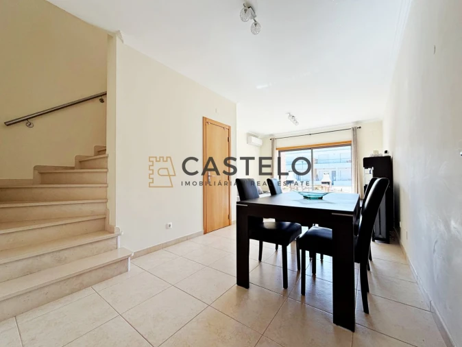 Moradia T2 para Venda em Albufeira e Olhos de Água Foto 6