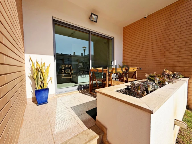 Moradia T2 para Venda em Albufeira e Olhos de Água Foto 20